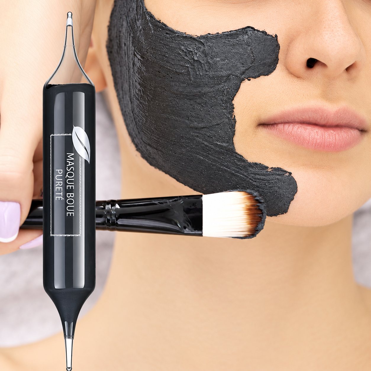 Ampoule et masque à la boue pour le soin du visage